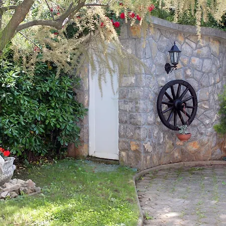 And With Parking Space Njivice, Krk - 5398 Casa de hóspedes Njivice
